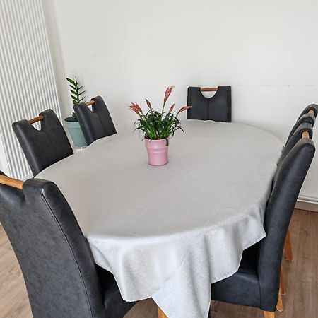 Chambre Chez Habitant 1 Carbon-Blanc المظهر الخارجي الصورة