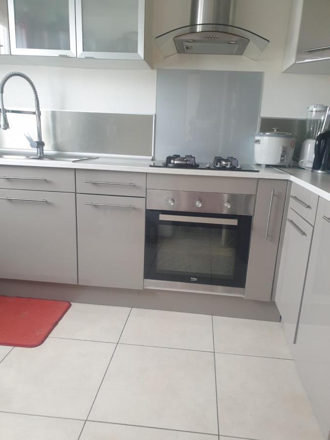 Chambre Chez Habitant 1 Carbon-Blanc المظهر الخارجي الصورة
